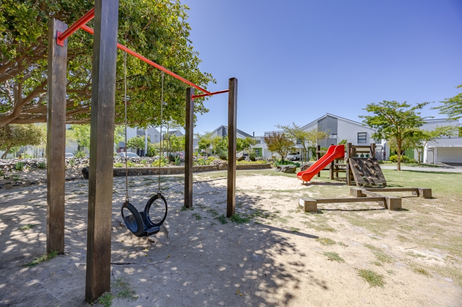 3 Bedroom Property for Sale in Burgundy Estate Western Cape